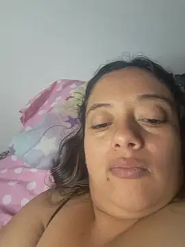 Snapshot of _MaripossaSexy_ chatting on April 18, 3:32 am MaripossaSexy online show from April 18, 3:32 am