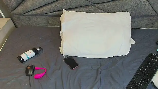 emmars  online show from December 20, 12:16 pm