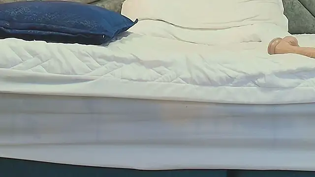 emmars  online show from March 15, 9:27 pm