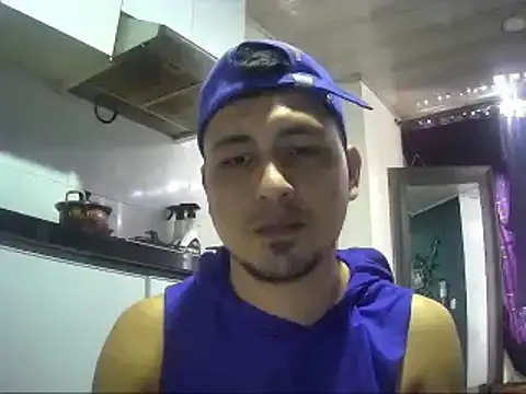 Snapshot of jhacks28 chatting on January 26, 5:44 pm jhacks28 online show from January 26, 5:44 pm