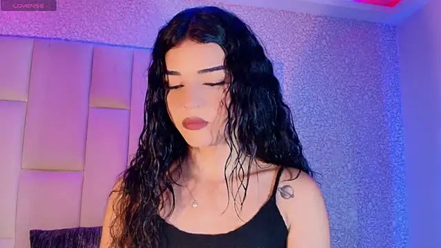 Snapshot of Summer_walkerr chatting on March 1, 12:45 pm Summer walkerr online show from March 1, 12:45 pm