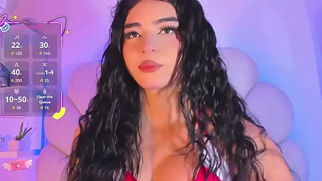 Summer walkerr online show from November 18, 12:53 pm