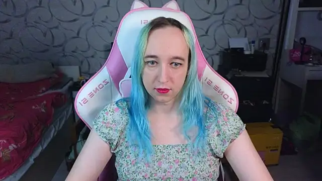 TheTrixy online show from November 18, 7:35 am