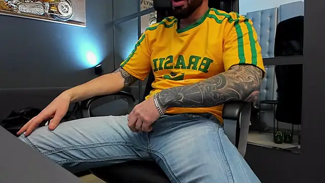 AronGrant online show from November 13, 10:14 am