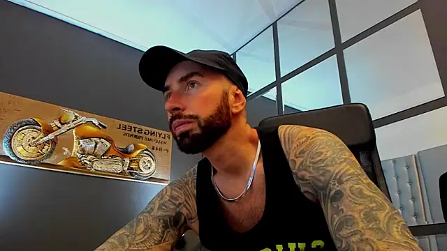 AronGrant online show from December 16, 10:31 am