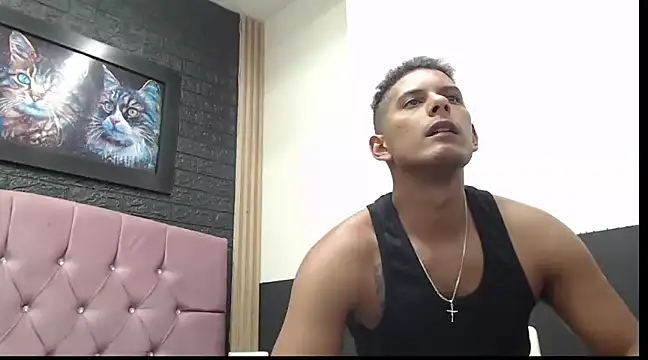 Snapshot of Chris_Dick23 chatting on January 16, 8:11 am Chris Dick23 online show from January 16, 8:11 am