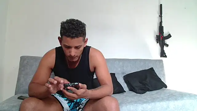 Snapshot of Chris_Dick23 chatting on January 21, 8:32 pm Chris Dick23 online show from January 21, 8:32 pm