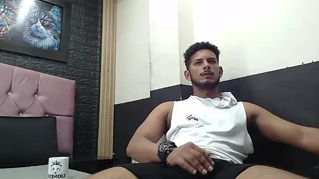 Snapshot of Chris_Dick23 chatting on September 11, 4:45 am Chris Dick23 online show from September 11, 4:45 am