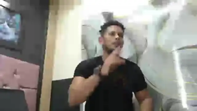 Snapshot of Chris_Dick23 chatting on November 6, 5:19 am Chris Dick23 online show from November 6, 5:19 am