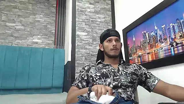 Snapshot of Chris_Dick23 chatting on November 23, 6:24 am Chris Dick23 online show from November 23, 6:24 am