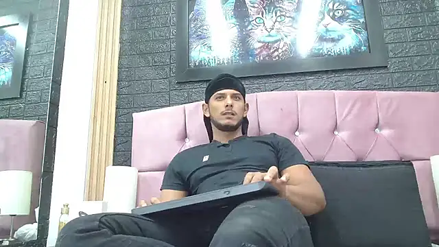 Chris Dick23 online show from January 16, 4:27 am