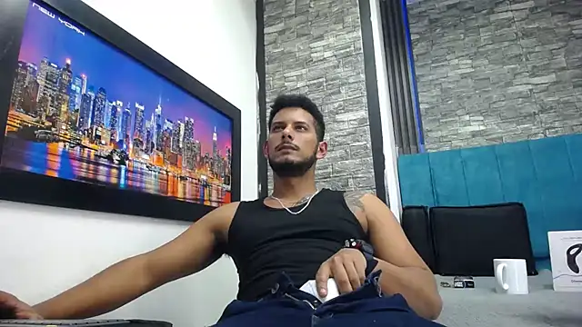 Chris Dick23 online show from February 21, 4:13 am