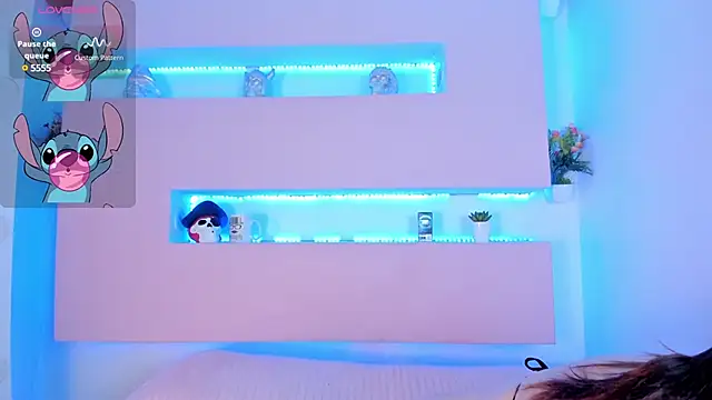 Miiaa doll online show from February 13, 12:00 pm