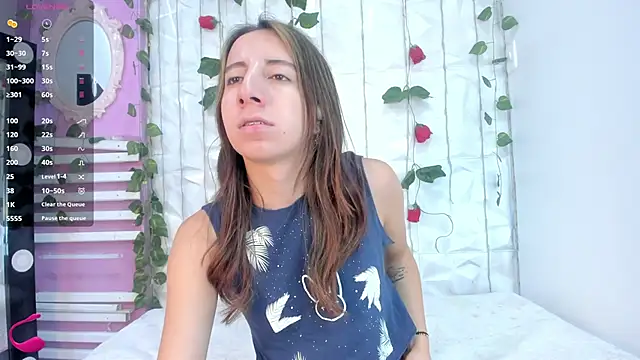 Miiaa doll online show from March 11, 11:44 am