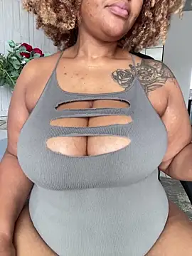 MILL204 online show from December 15, 10:19 am