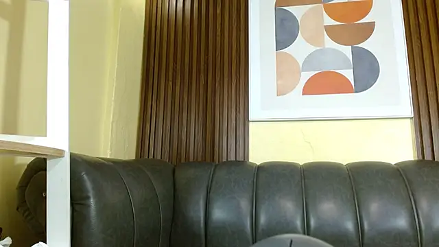 Nicole Ramires online show from February 5, 4:22 pm