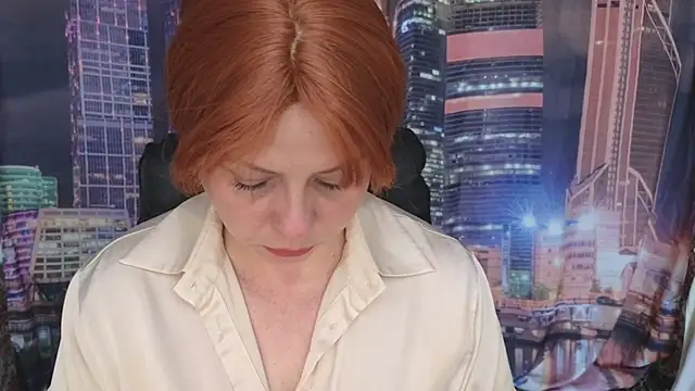 Snapshot of Gray_swann chatting on June 9, 7:42 am Gray swann online show from June 9, 7:42 am