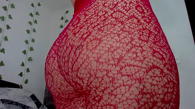 Miaa Garcia online show from April 18, 10:43 pm