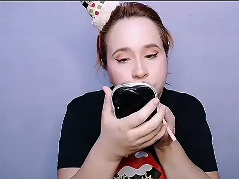 SubLayla01 online show from September 9, 5:34 pm