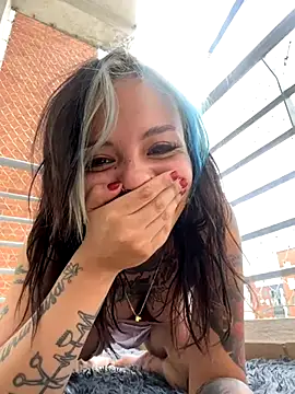 Snapshot of Alicia_Ortiiz chatting on October 25, 3:07 pm Alicia Ortiiz online show from October 25, 3:07 pm