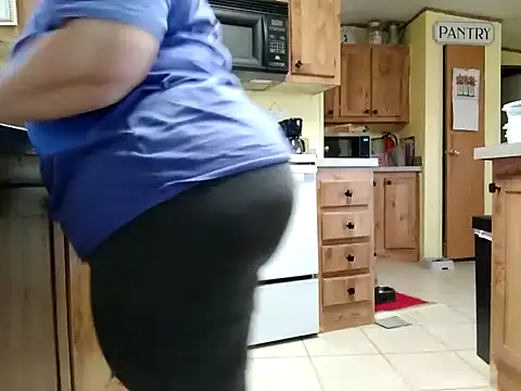 missthickness35 Pika online show from December 21, 5:40 pm