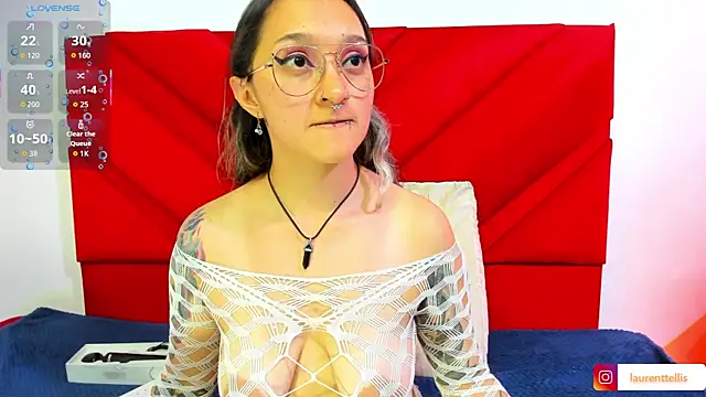 Laurent elis online show from May 2, 11:21 pm