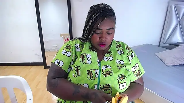 exotic karmella online show from October 6, 8:28 pm