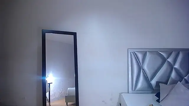 exotic karmella online show from November 22, 10:20 pm