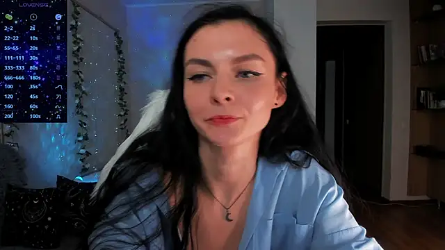 -danae- online show from January 6, 9:22 pm