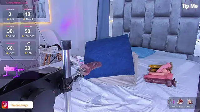 Snapshot of sarayhorny69 chatting on March 19, 4:25 am sarayhorny69 online show from March 19, 4:25 am