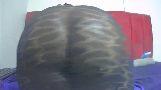 assqueenxx online show from October 17, 7:55 am