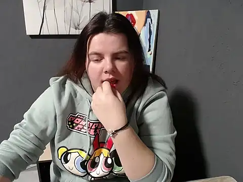 so shy online show from March 4, 10:13 am