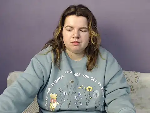 so shy online show from November 9, 7:17 am