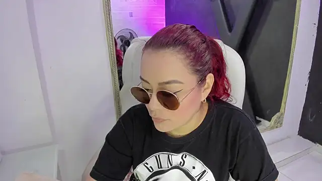 Snapshot of DarlingBDSM_ chatting on March 15, 1:40 pm DarlingBDSM online show from March 15, 1:40 pm