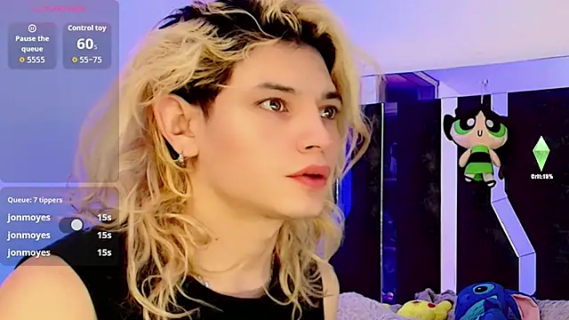 Snapshot of honey_skin chatting on October 4, 4:38 pm honey skin online show from October 4, 4:38 pm