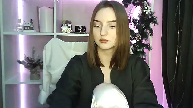 X Alisa online show from January 3, 7:39 pm