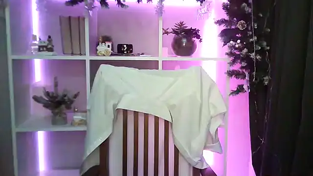 X Alisa online show from January 16, 7:31 pm