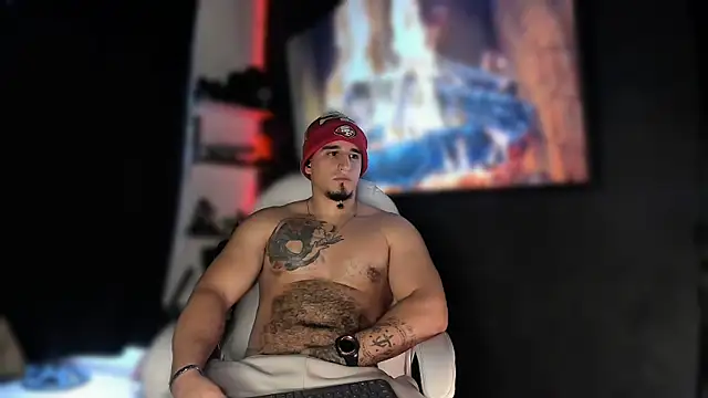 Snapshot of kingbear777 chatting on December 17, 12:22 pm kingbear777 online show from December 17, 12:22 pm