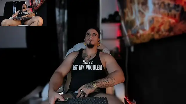 Snapshot of kingbear777 chatting on January 29, 6:50 pm kingbear777 online show from January 29, 6:50 pm