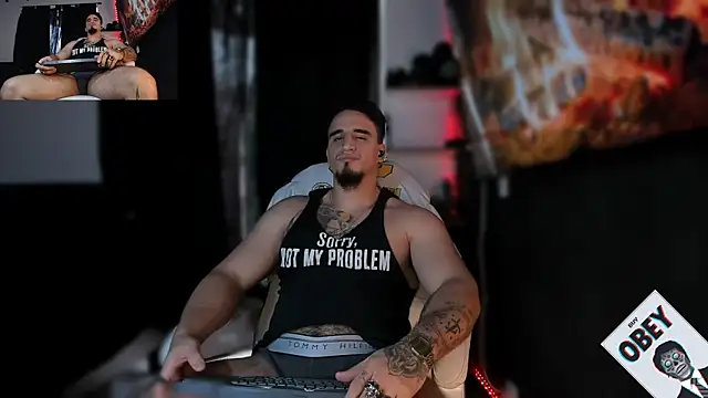 Snapshot of kingbear777 chatting on March 20, 9:35 pm kingbear777 online show from March 20, 9:35 pm