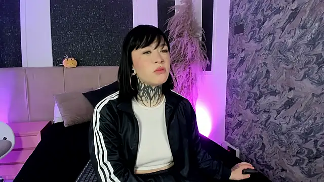 Scolw online show from December 15, 12:20 pm