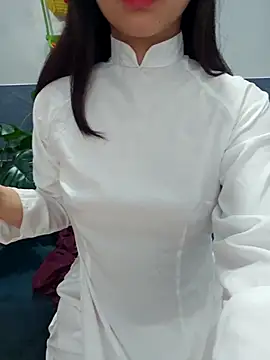Snapshot of Suri_amabel chatting on September 26, 1:42 am Suri amabel online show from September 26, 1:42 am