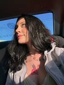 Snapshot of Melissa_crazy chatting on June 19, 4:11 pm Melissa crazy online show from June 19, 4:11 pm
