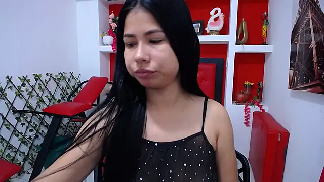 Letty Plugxo online show from November 12, 12:27 pm