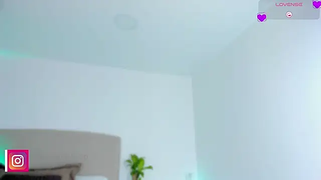 Snapshot of Ammy_xx chatting on February 19, 7:32 pm Ammy xx online show from February 19, 7:32 pm