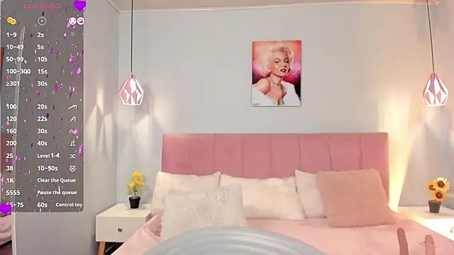 ScarletGV online show from March 18, 7:52 am