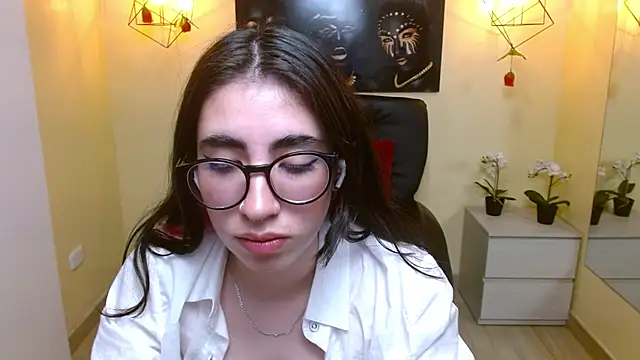 LenaRoses online show from February 28, 10:06 pm