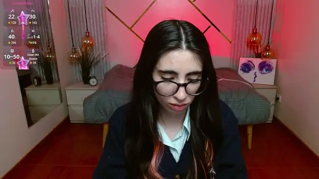 LenaRoses online show from May 13, 7:11 pm