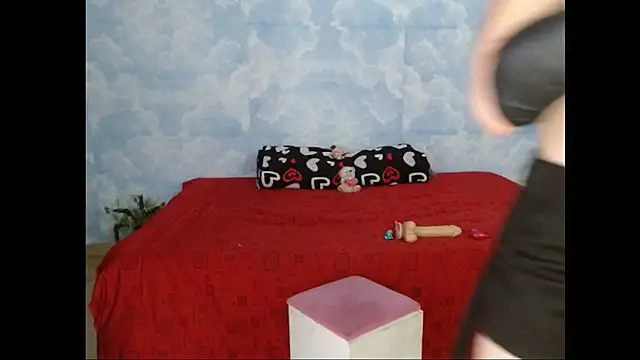 Valerii Gil online show from December 2, 10:05 pm