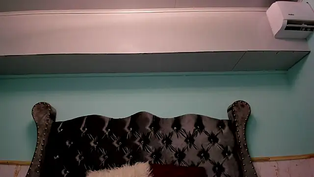 alice greco online show from January 19, 4:54 am